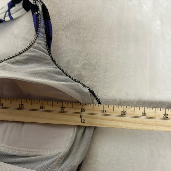 Floral One-Piece Swimsuit - Picture 9 of 10